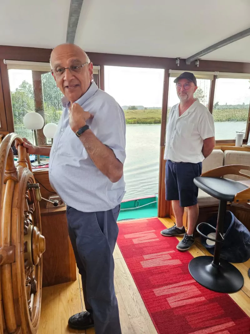 Le capitaine et son matelot