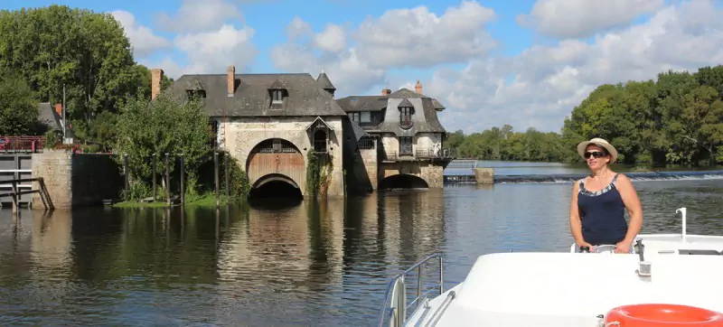 Anjou Mayenne location de bateau Les Canalous FPP