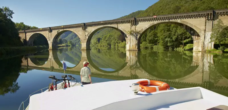 Ardennes, Meuse & Marne location de bateau Locaboat