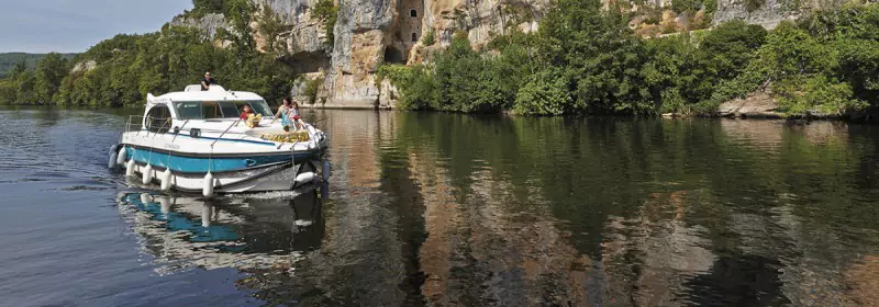Lot location de bateau Nicols