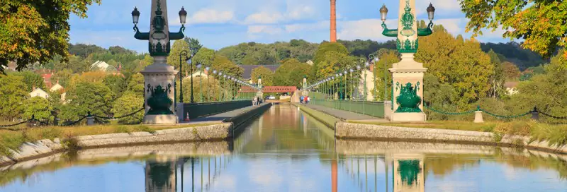 Canaux du Briare & Nivernais location de bateau Les Canalous FPP
