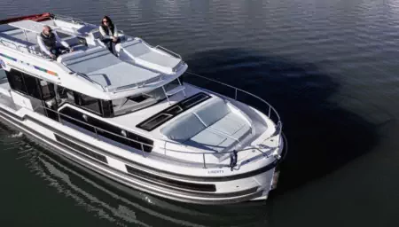 Le Boat Liberty vu sur le pont suprieur