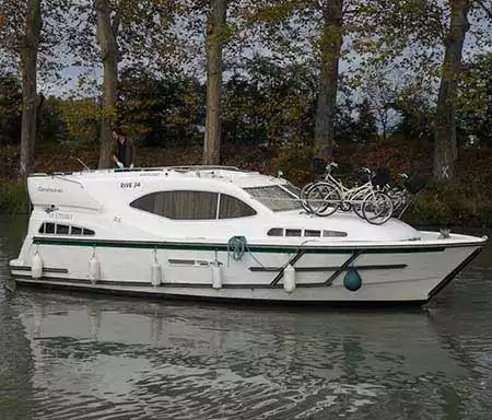 Les Canalous FPP Haines Rive 34 rental boat